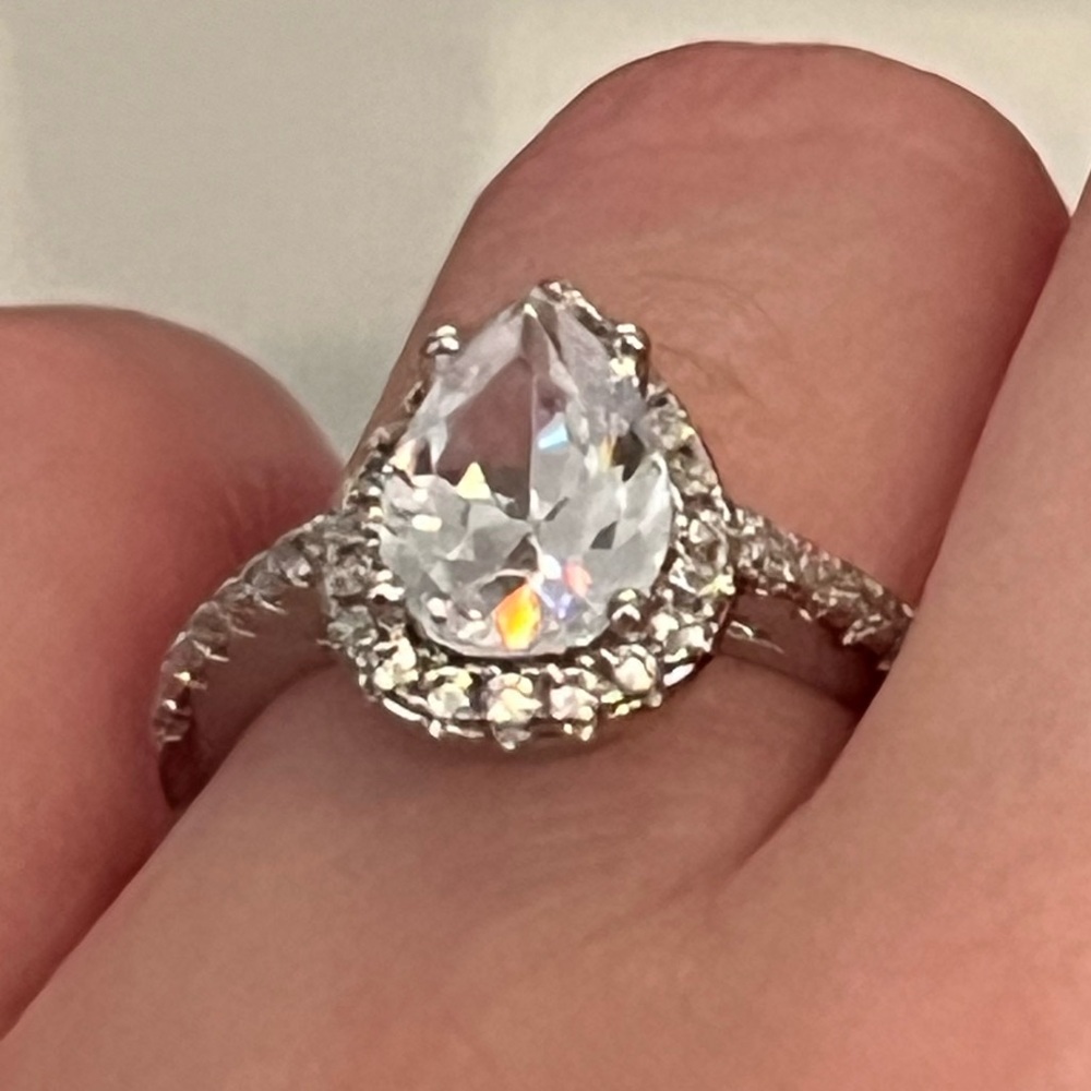 Silver Diamond Pear Cut Ring Size 7